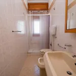 Birba Arya E Miele * Сиракузы