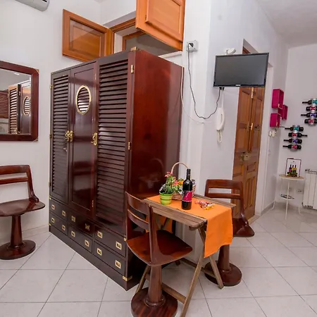 Birba Arya E Miele شقة سيراكوزا