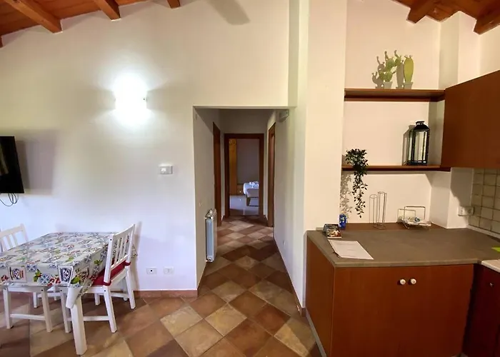 Birba Arya E Miele * Syrakusa