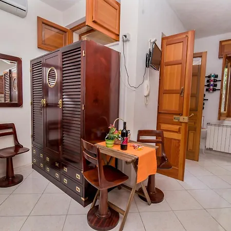 Διαμέρισμα Birba Arya E Miele *