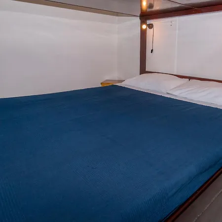 Birba Arya E Miele * Συρακούσες