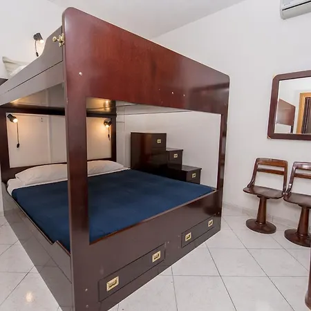 Διαμέρισμα Birba Arya E Miele *